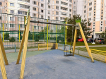 Детские качели отремонтируют в микрорайоне Губернский