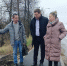 Дорожные рабочие уберут ветки и выкопают дренаж у шоссе в Волосове - Regions.Ru