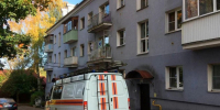 В округе Чехов спасатели помогли транспортировать пациентку с большим весом - Regions.Ru