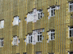 Теплосберегающие отечественные окна устанавливают в корпусе больницы под Чеховом