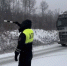 Страж порядка, фура, снегопад: кто сильнее? - Chehov-Vid.Ru
